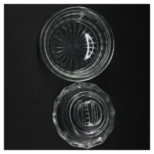 Glas serveringsskål med låg (str. 11 cm)