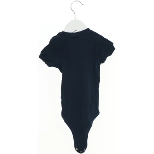 Mørkeblå bodystocking fra Baby Baby (str. 68)