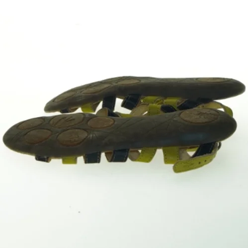 Damesandaler med korkbund fra Fly London (str. 39 )