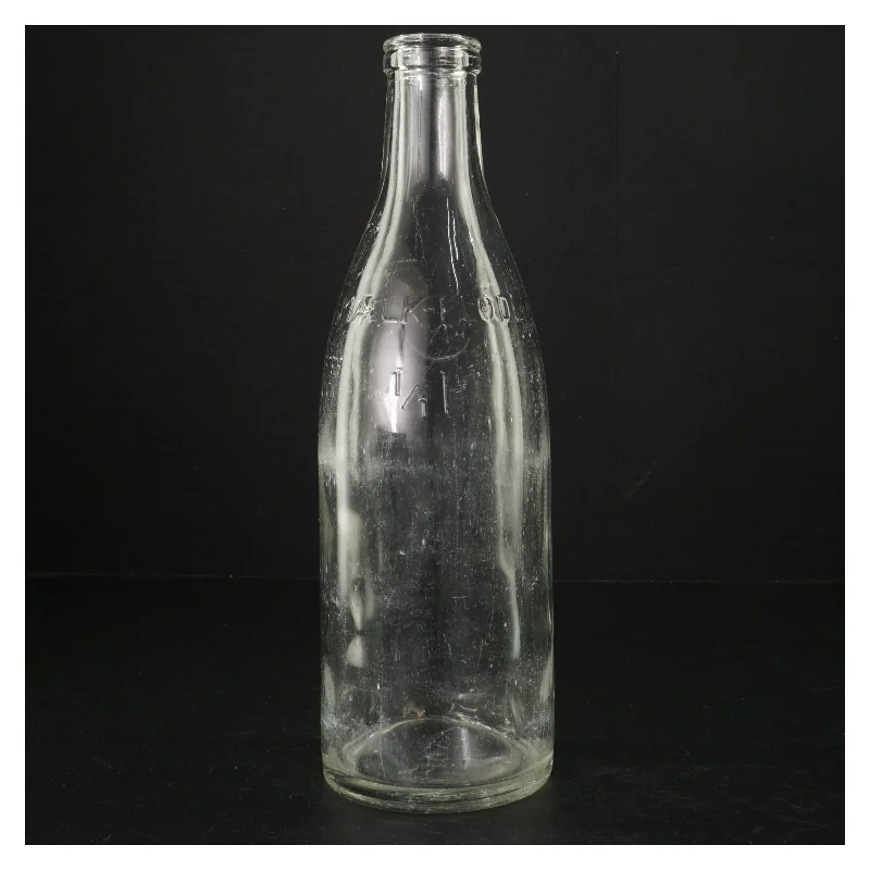 Gammel mælkeflaske (str. 29 cm)