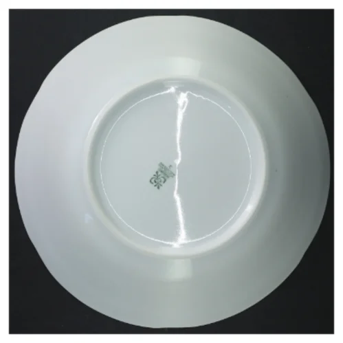 Porcelænsskål med blomsterdesign