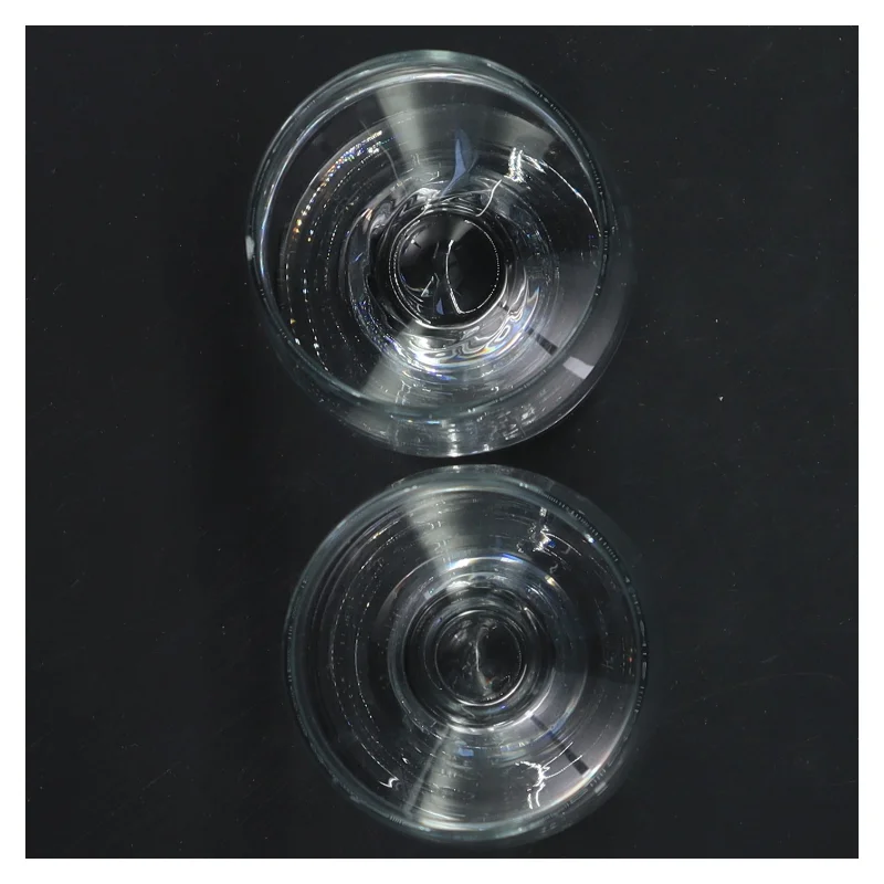 Sæt med to glas (str. Ø 6x11,5 cm)