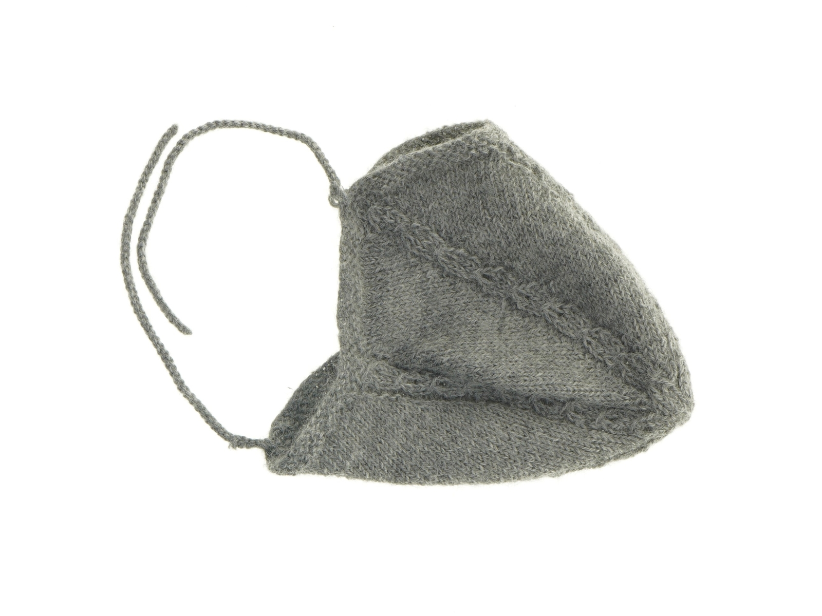 Strikket babyhue (str. 17x19 cm)