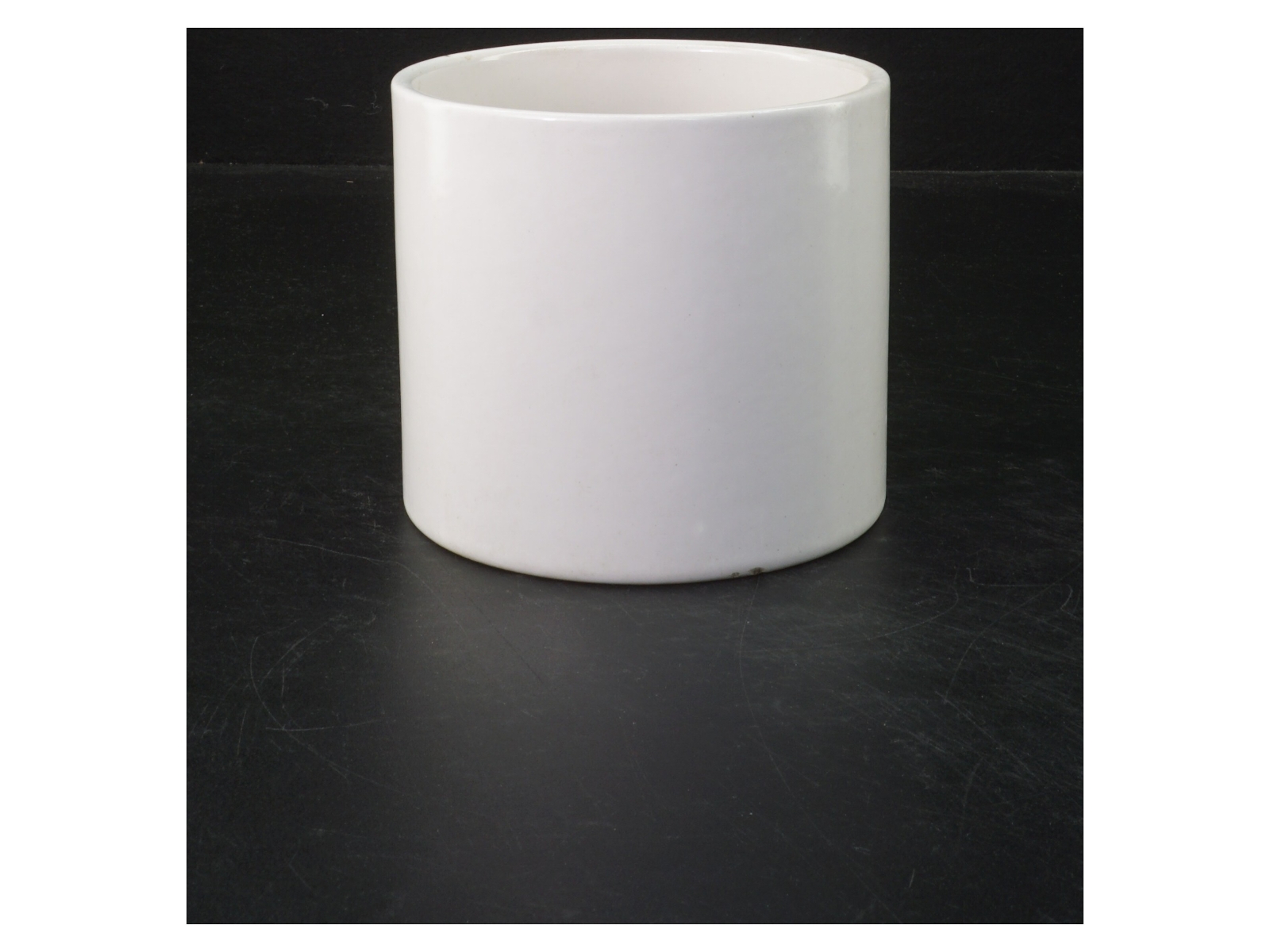 Hvid porcelæn urtepotteskjuler fra W.GERMANY (str. Ø 12 cm)
