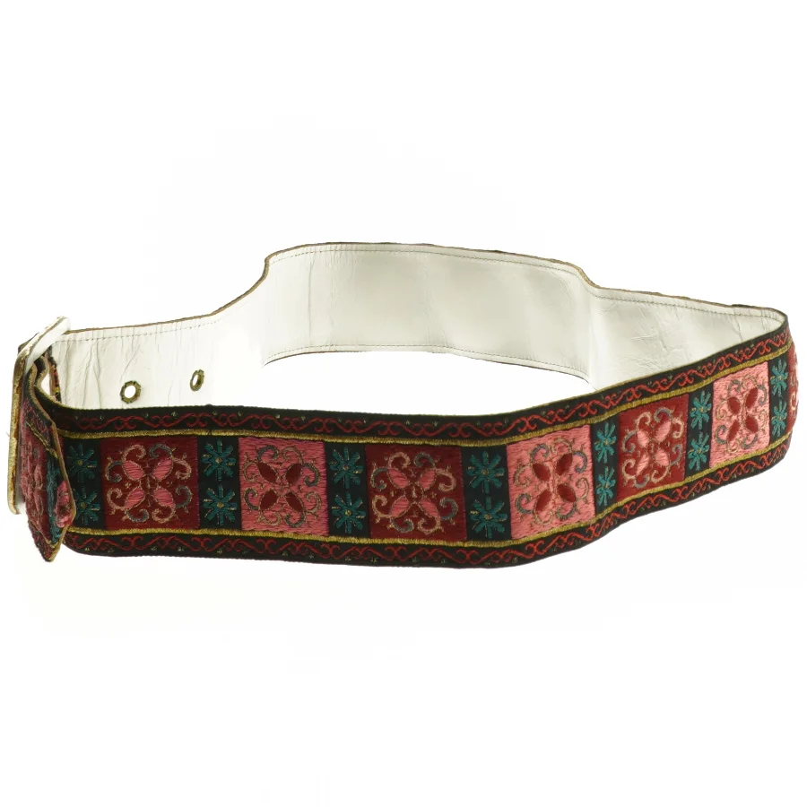 Broderet bælte (str. 90 cm)