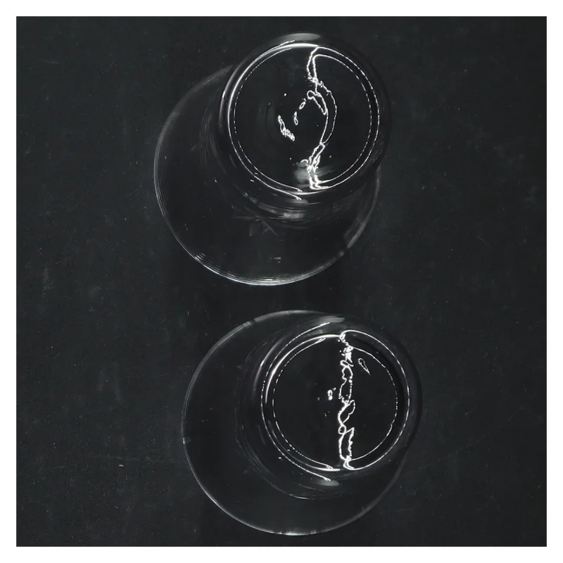  Tynde glasvaser (str. 10,5 cm)