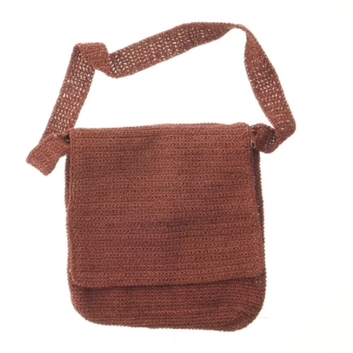 Strikket brun taske fra Noa Noa (str. 32x29 cm)