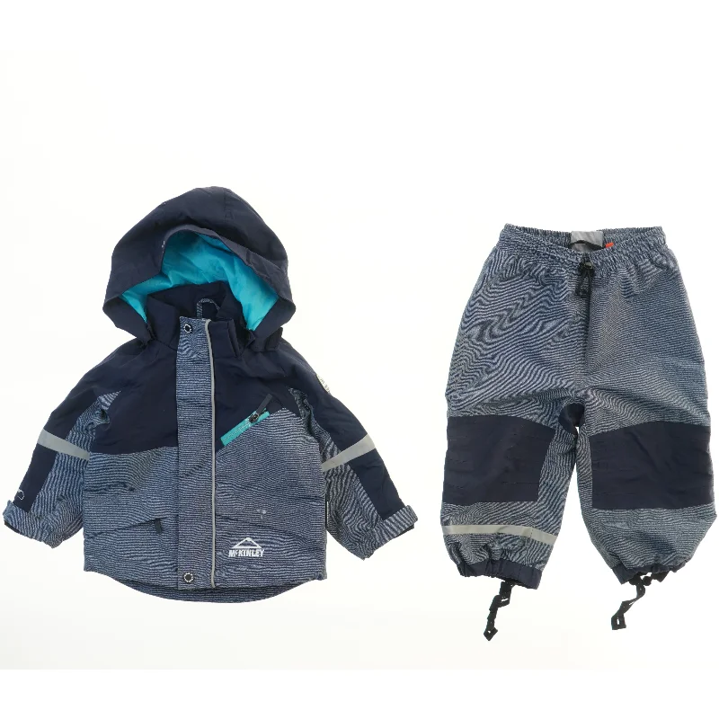 Børne vinterjakke og bukser fra McKinley (str. 80)