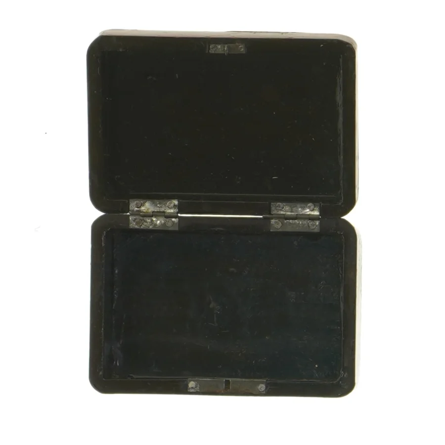  Gammel kinesisk Træ æske(str. 9x6 cm)