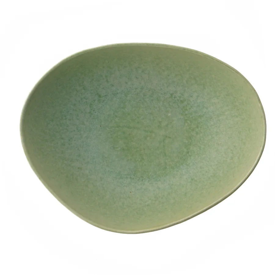 Grøn keramisk skål fra H&M (str. 27,5x21 cm)