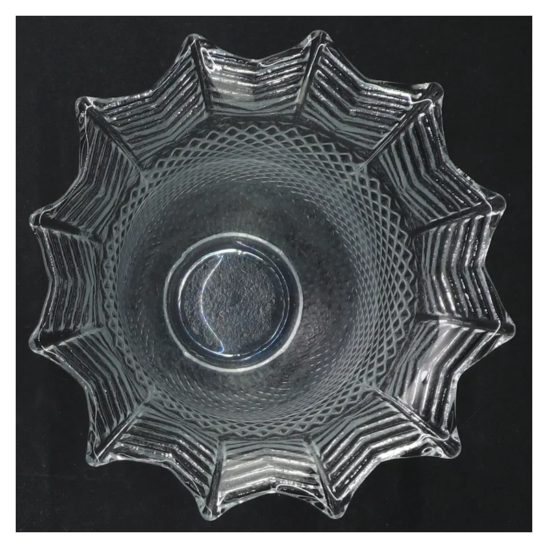 Gennemsigtig glas skål