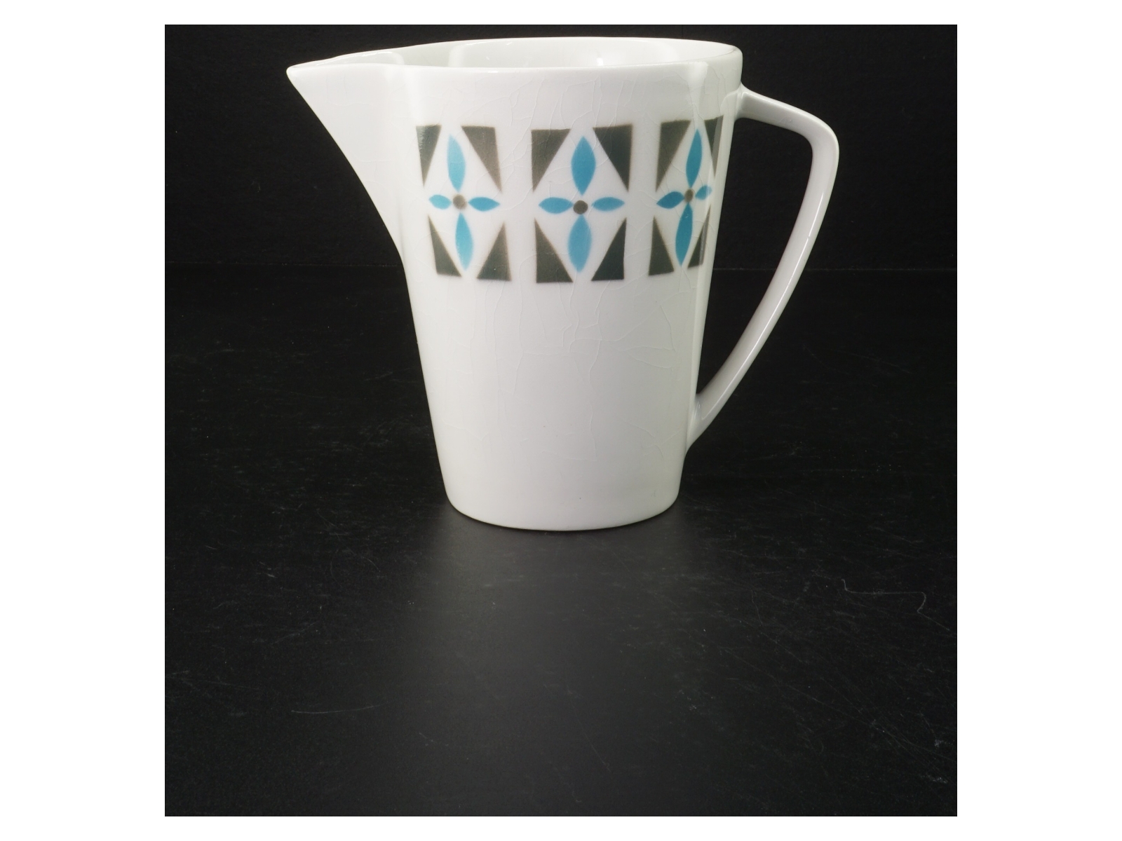 Kande med retro mønster (str. 15 cm)