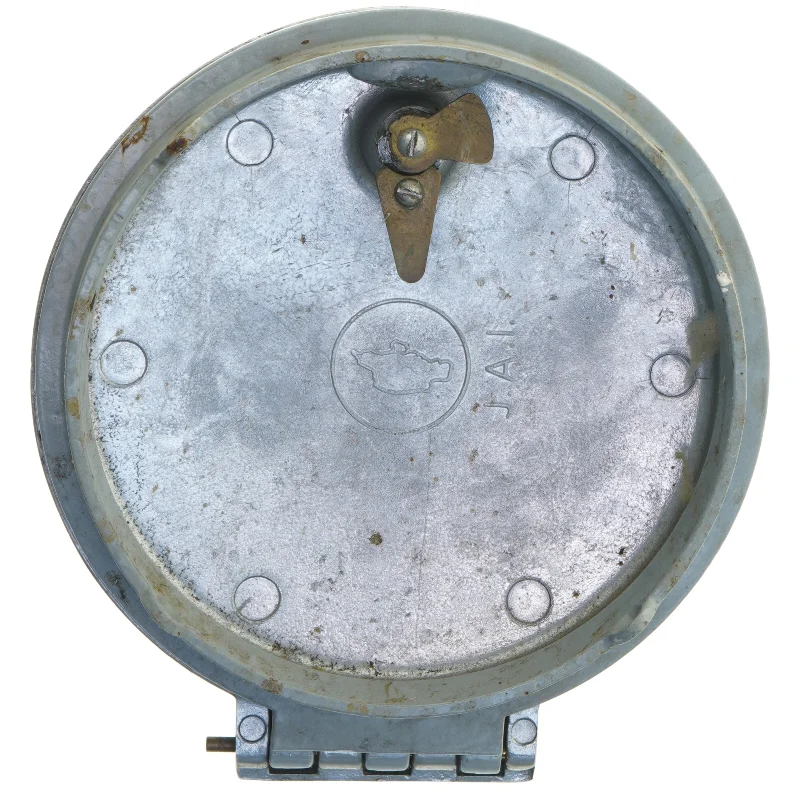 Rund låg fra Jysk aluminiumindustri(str. Ø 27 cm)