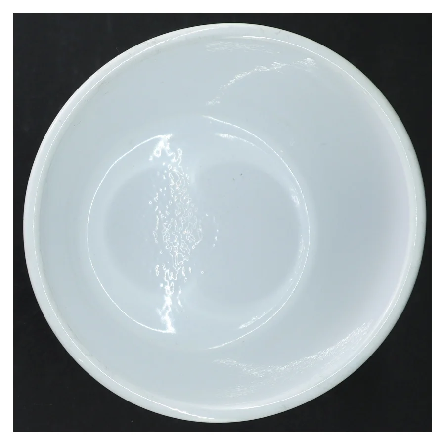 Hvid keramik potte. Blomsterskjuler (str. H. 13 cm. ø. 15 cm)