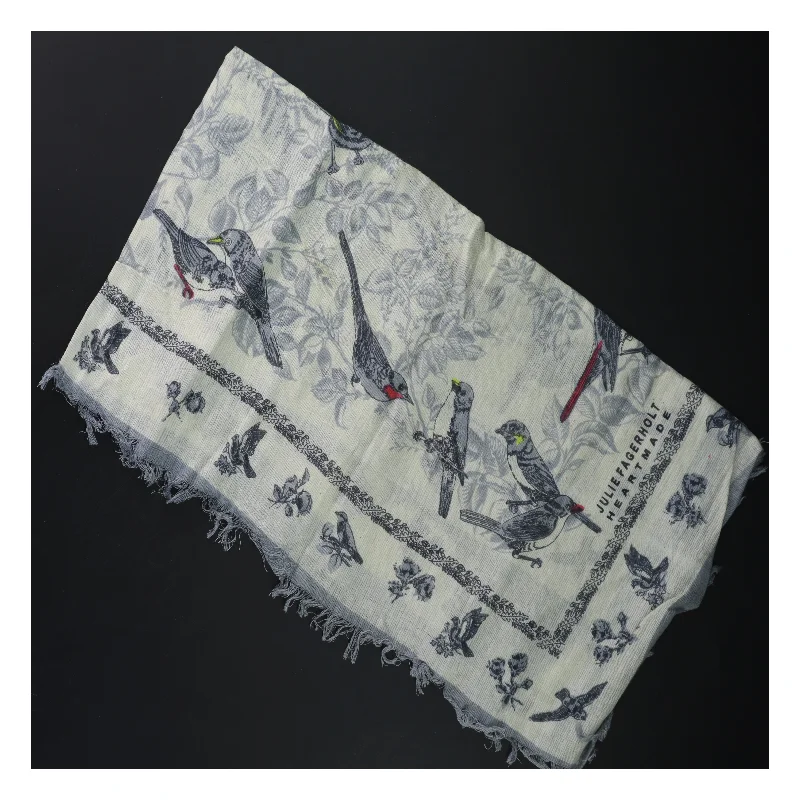 Kvadratisk tørklæde med fugleprint fra ALT (str. 86x86 cm)