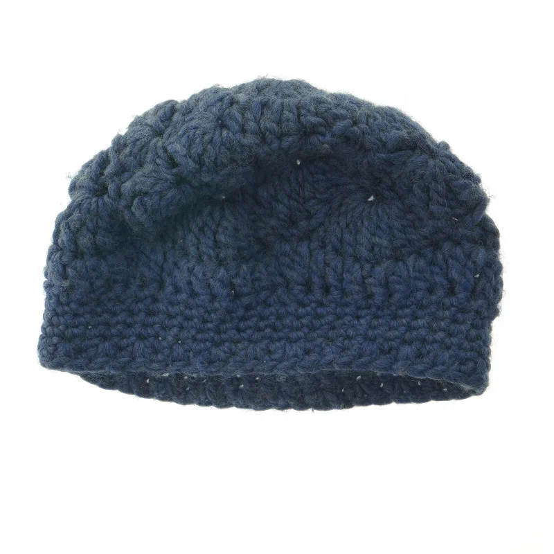 Strikket hat (str. Ø 28 cm)