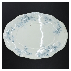 Porcelænsfad med blomstermotiv fra Hartington (str. 36 x 26 cm)