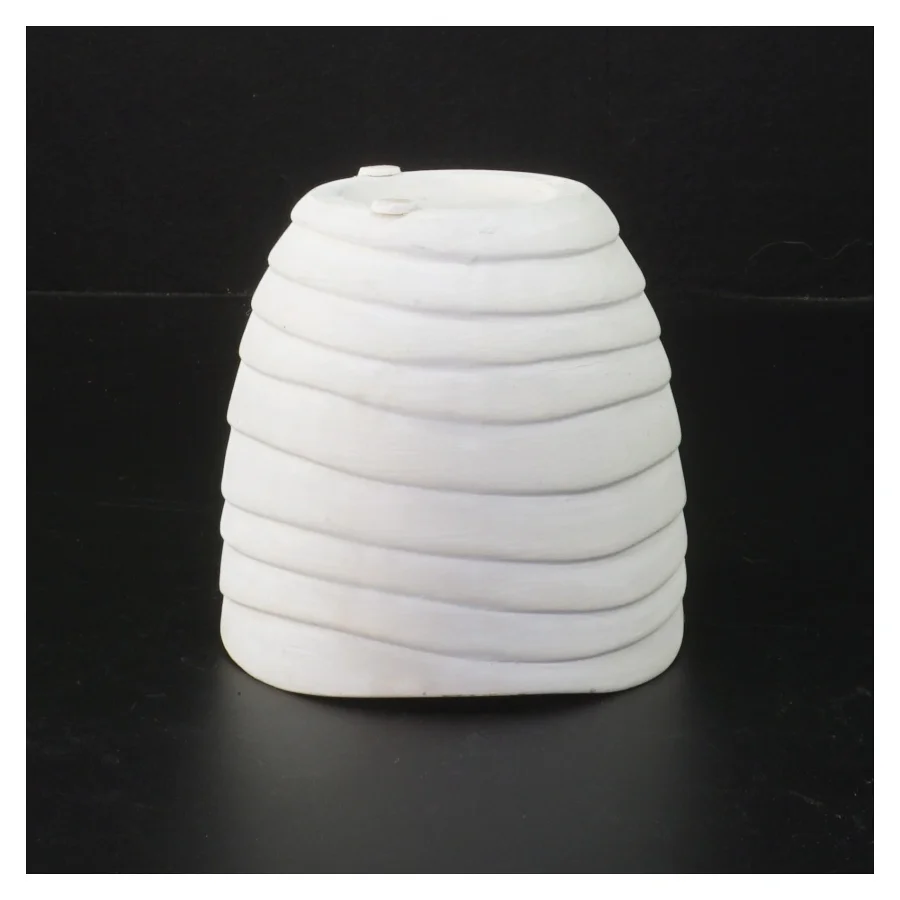 Hvid keramik potteskjuler (str. 10 cm ø. 10,5 cm)