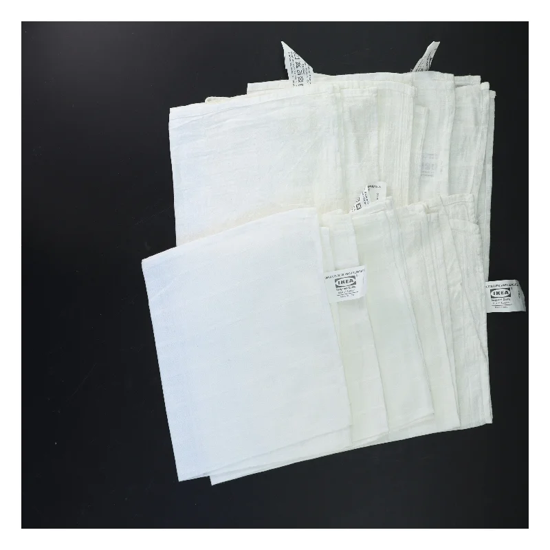 Hvide stof servietter fra IKEA (str. 37x38 cm)