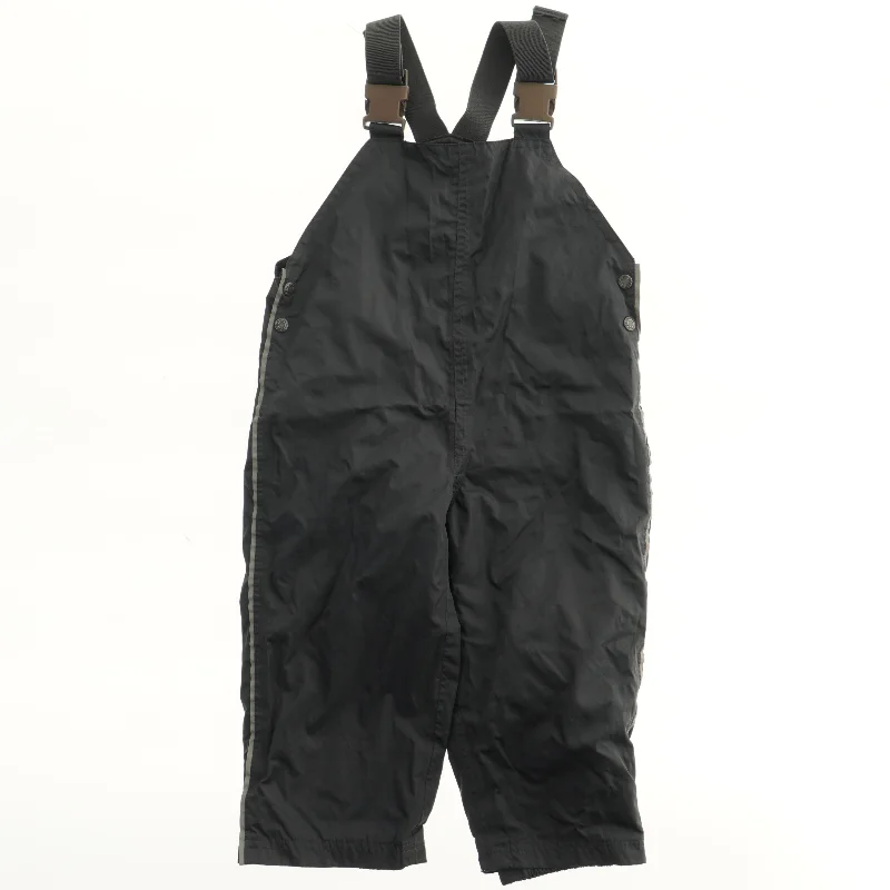 Sort overtræksbukser med seler fra Name It (str. 86)