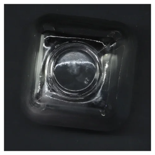 Kvadratisk glas vase (str. 9,5x9,5 cm)