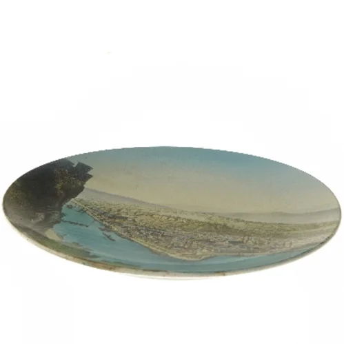 Dekorativ porcelænstallerken med bymotiv fra Villeroy & Boch (str. Ø 35,5 cm)