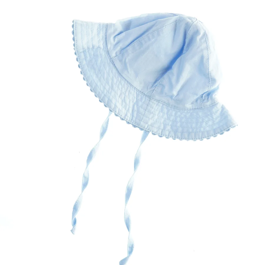 Blå børnesolhat med bindebånd fra H&M (str. 62/68 )