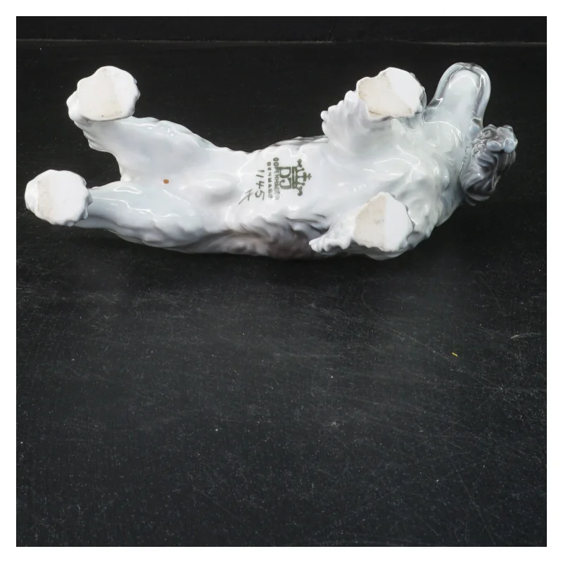 Porcelænsfigur af en spaniel fra Dj Copenhagen (str. 16x9 cm)