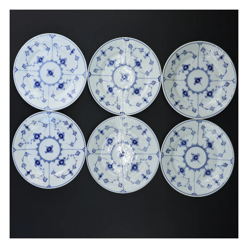 Sæt med seks porcelænstallerkener, musselmalede, fra Royal Copenhagen (str. Ø 14 cm)