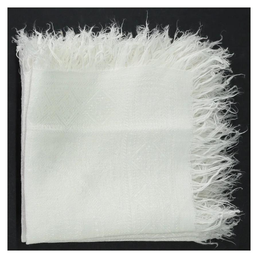 Hvid bomuldsserviet med frynser (str. 27 x. 27 cm)