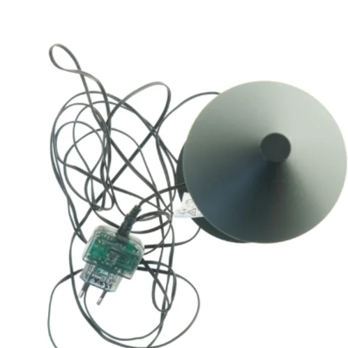 Sort bordlampe fra IKEA (str. 30 cm)