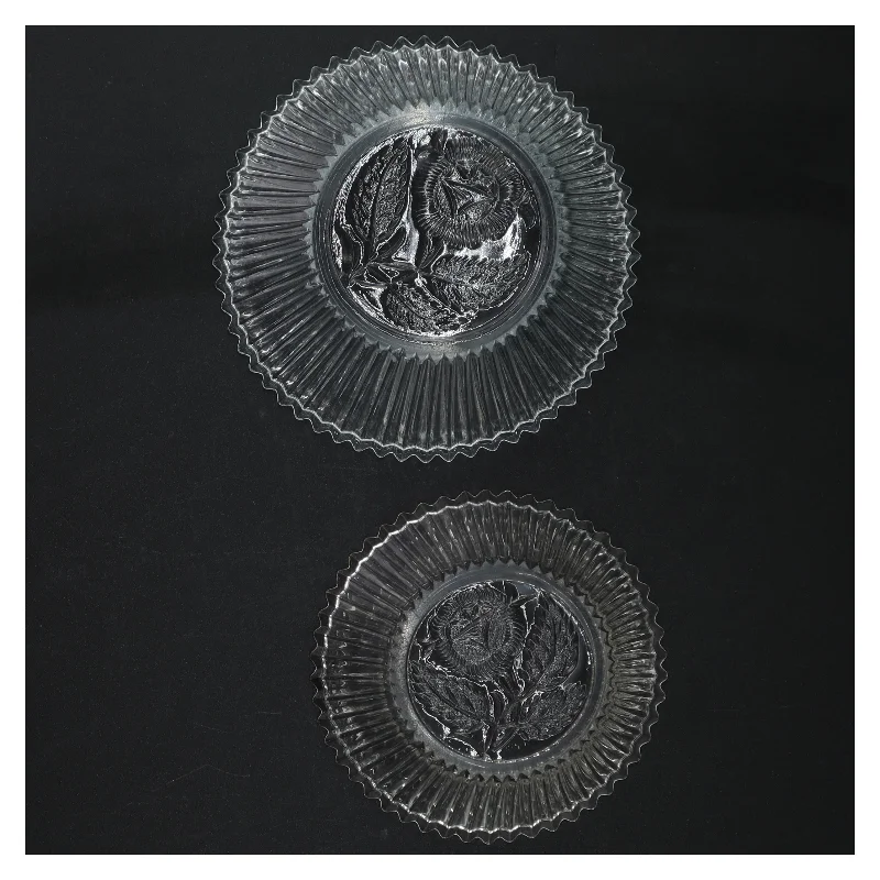 Glasskåle med dekorativt reliefmønster (str. Ø. 14 cm. ø elve cm)