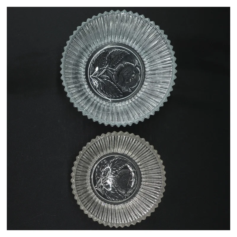 Glasskåle med dekorativt reliefmønster (str. Ø. 14 cm. ø elve cm)