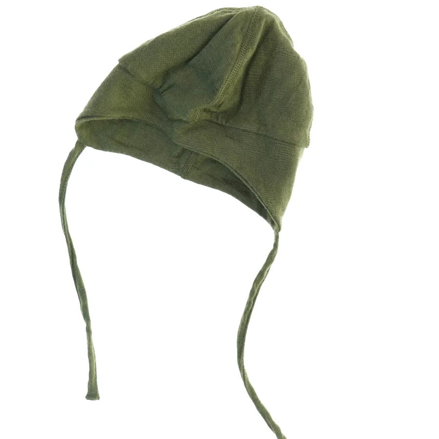 Grøn babyhue med bindebånd fra Joha (str. 1-2 år )