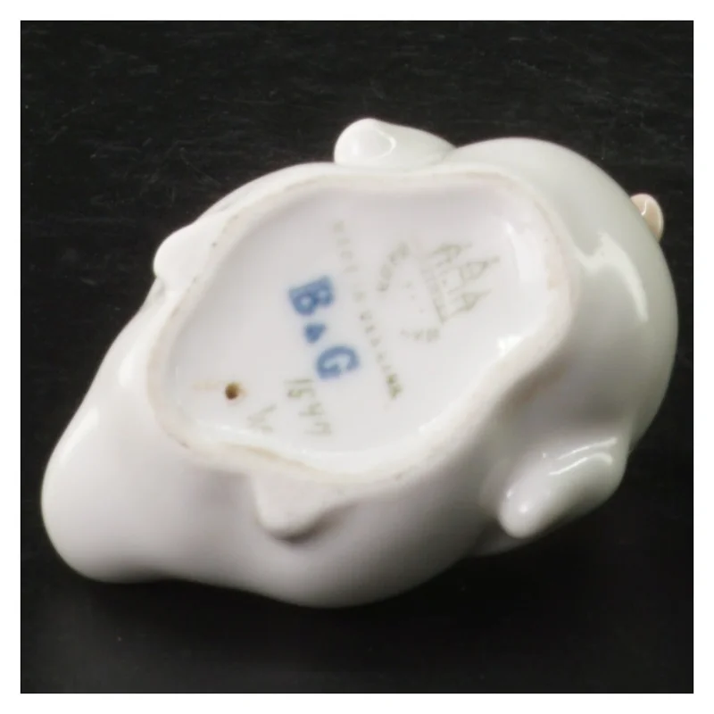 Porcelænsfigur af and fra B&G (str. 10 x. 5,5 cm)