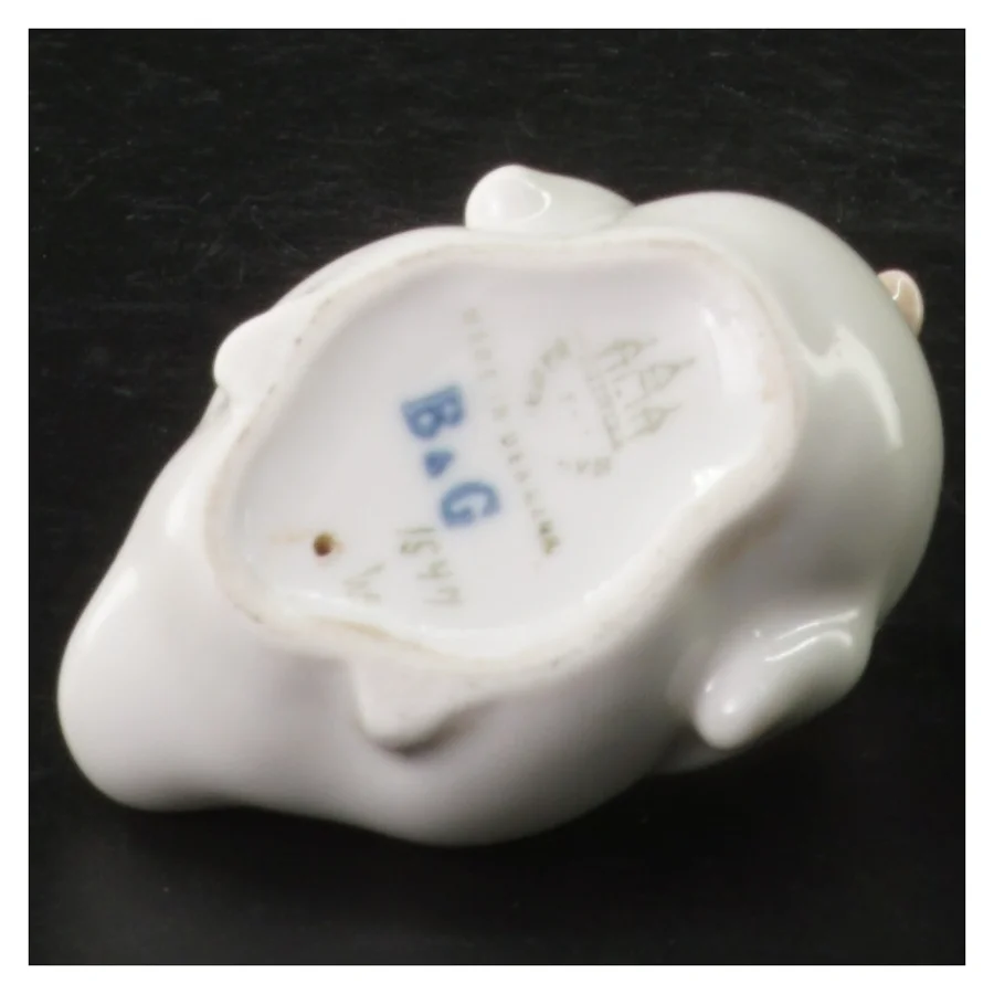 Porcelænsfigur af and fra B&G (str. 10 x. 5,5 cm)