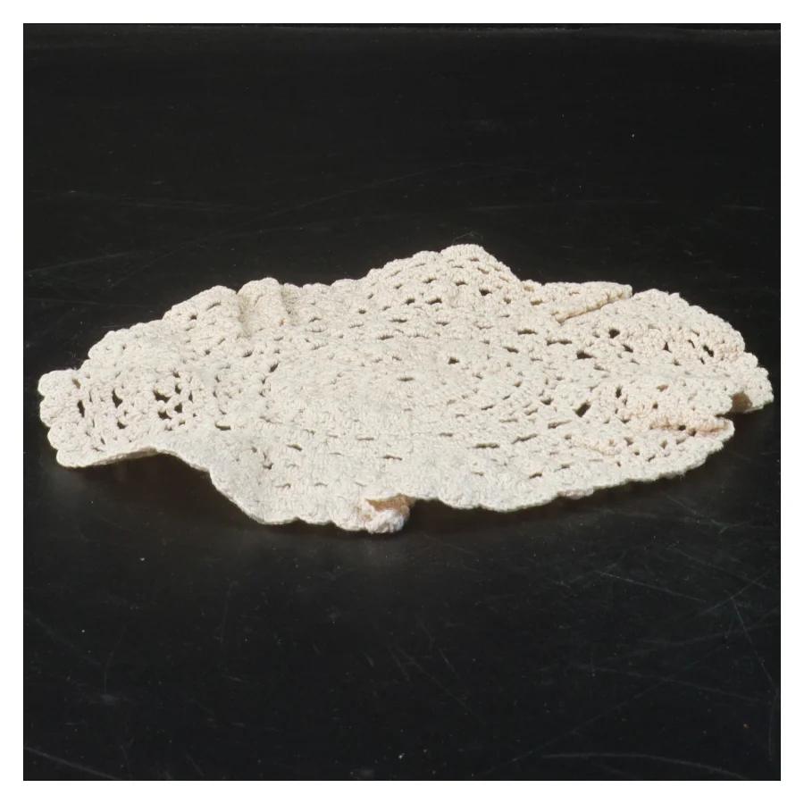 HåndHæklet bordskåner (str. Ø 17 cm)