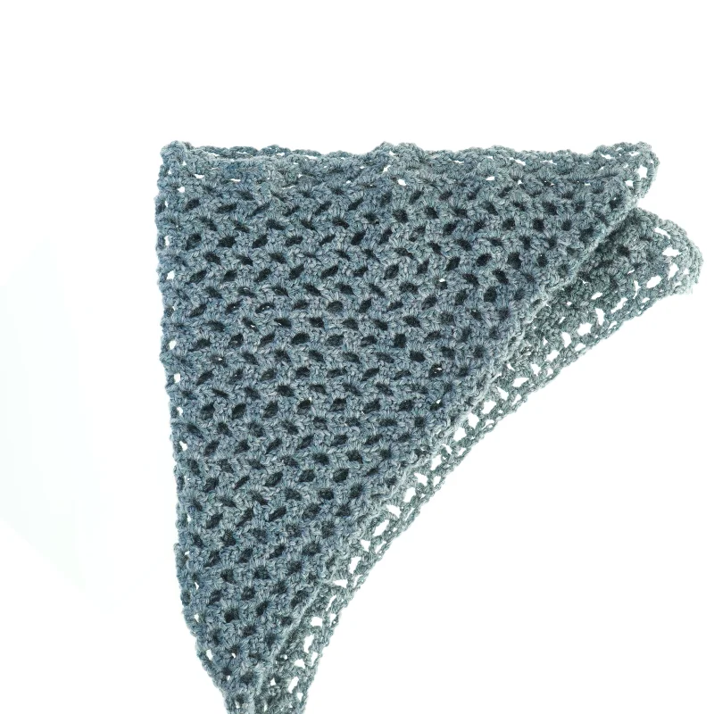 Hæklet tørklæde (str. 110x140 cm)