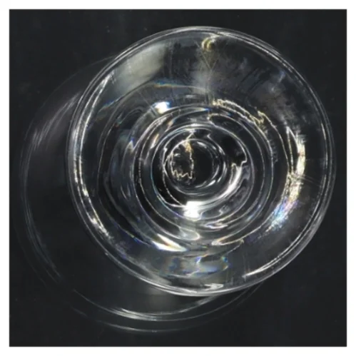 Gennemsigtige vinglas