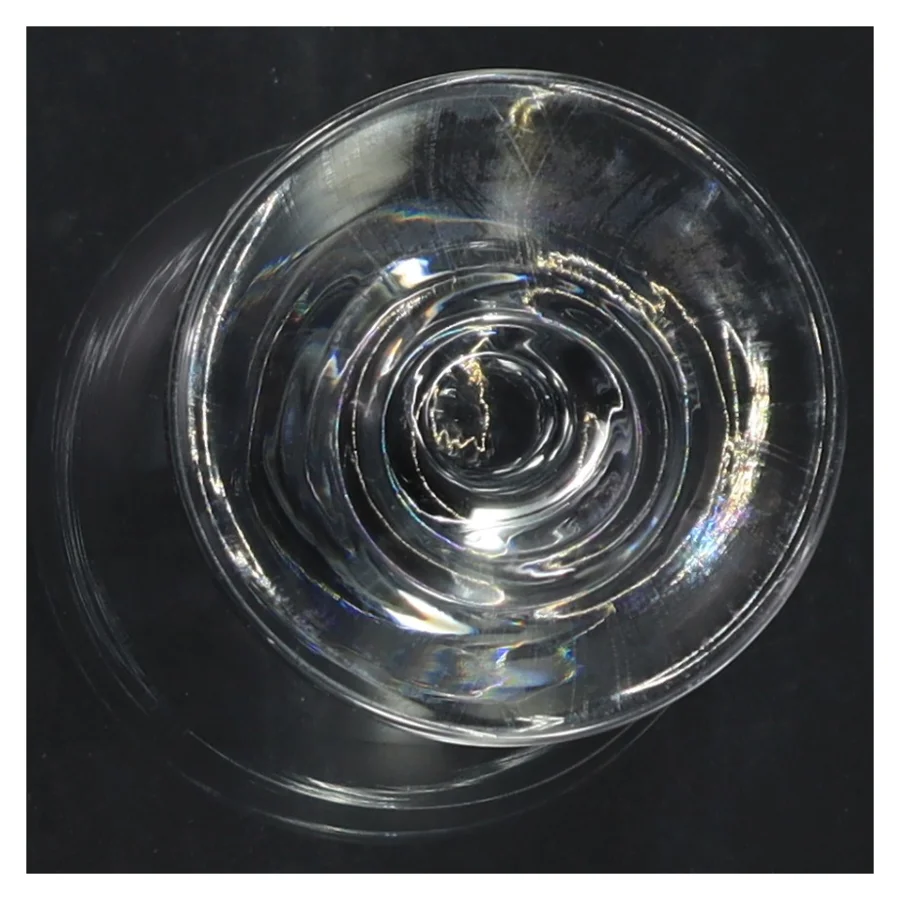 Gennemsigtige vinglas