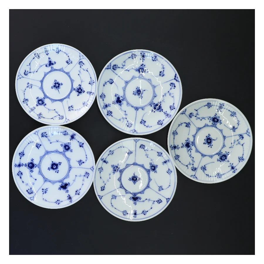 Porcelænstallerkener, musselmalede, fra Royal Copenhagen (str. Ø 13 cm)