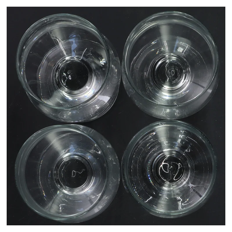 Sæt med fire glas (str. Ø 7,5x14,5 cm)