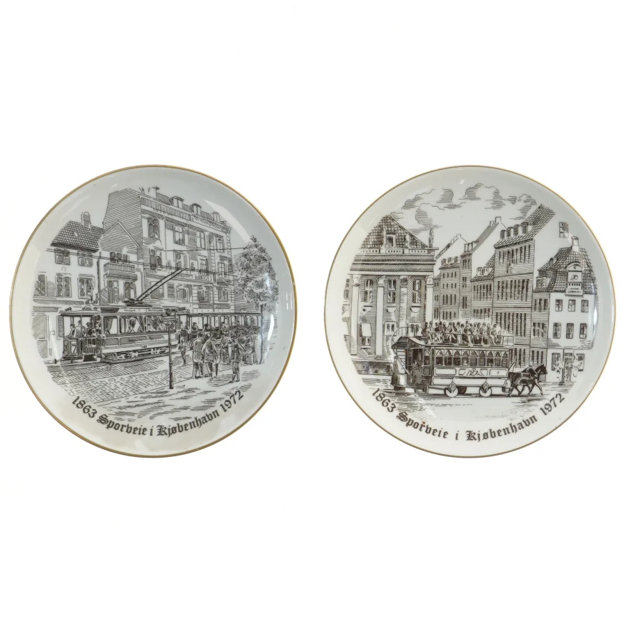 Dekorative tallerkener med sporvognsmotiver fra Bing Og Grøndal (str. Ø 18 cm)