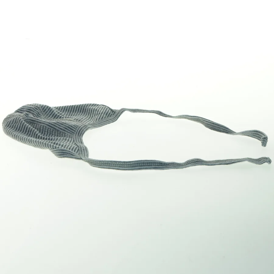 Stribet hue med bindebånd fra Joha (str. 37 cm)