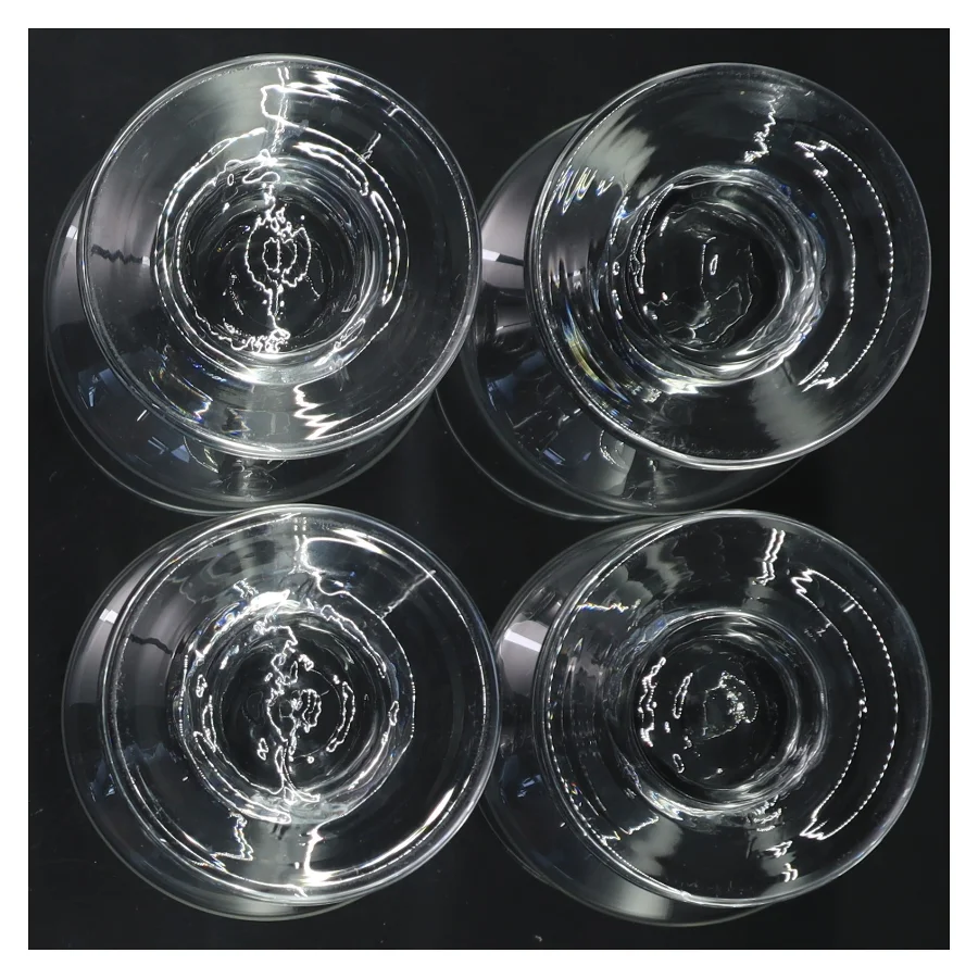 Sæt med 4 glas (str. Ø 6,5x13,5 cm)