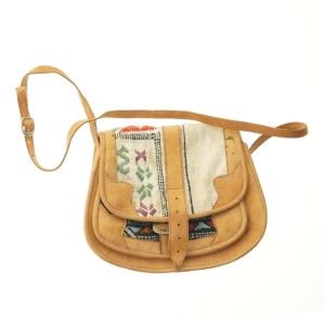 Lædertaske med tekstildetaljer (str. 30x25 cm)