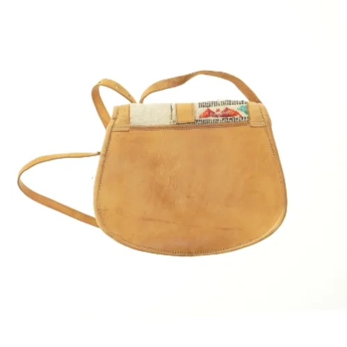 Lædertaske med tekstildetaljer (str. 30x25 cm)