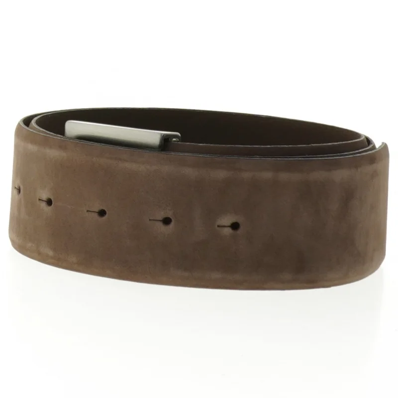 Brunt læderbælte (str. 85)