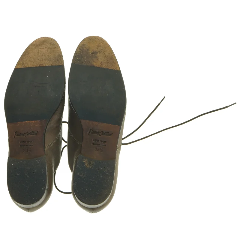 Brugte snøresko i læder (str. 38½)