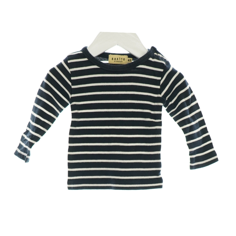 Bluse fra Bakito (Str. 62)